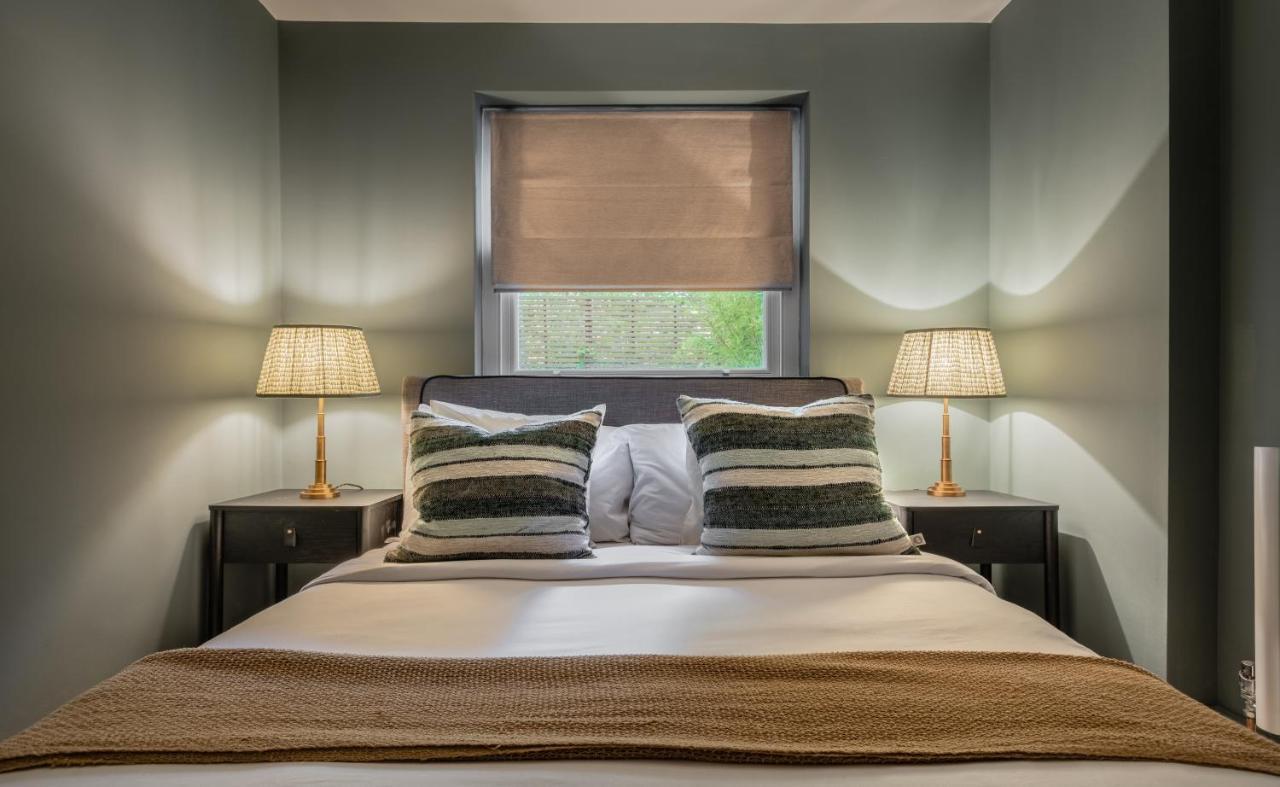 The Heart Of Shepherds Bush - Modern 2Bdr Apartment With Garden London Kültér fotó
