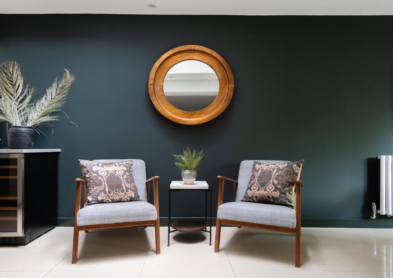 The Heart Of Shepherds Bush - Modern 2Bdr Apartment With Garden London Kültér fotó