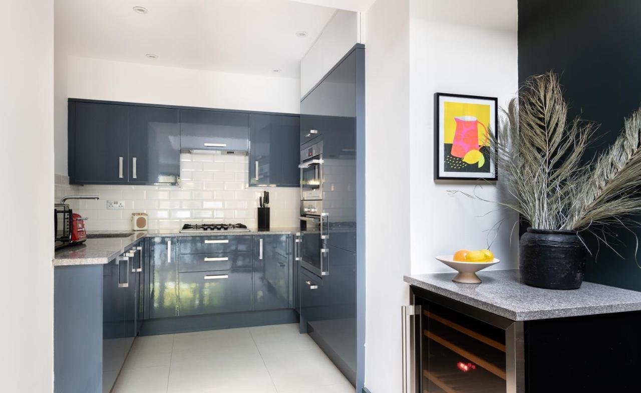 The Heart Of Shepherds Bush - Modern 2Bdr Apartment With Garden London Kültér fotó
